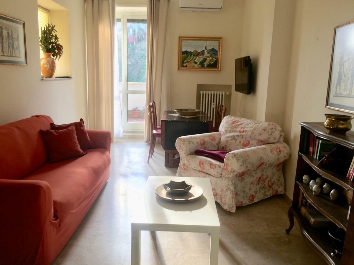 Viale Trastevere 231 A Int.2 * Roma